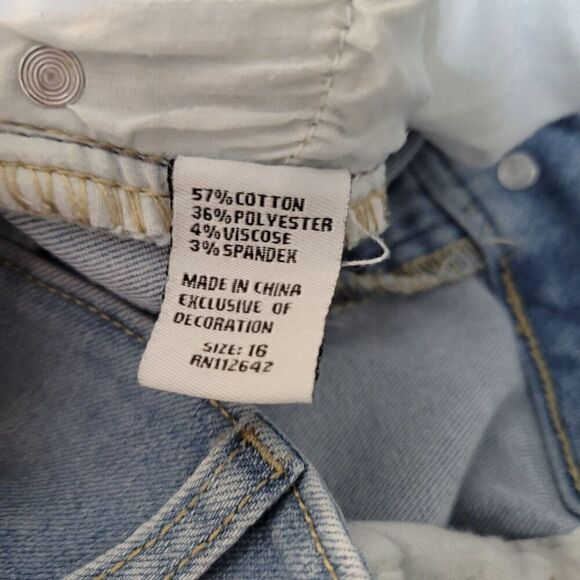 Sandpiper Blue Jean Bermuda Shorts (Size 16) - Picture 3 of 4